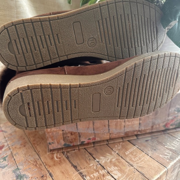 Womens Mossimo Supply Co. Tasia Shearling Boot - Picture 8 of 11